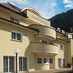 Отель Hotel Ischgl Ишгль