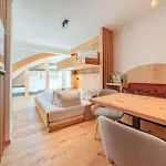 Hotel Ischgl Отель