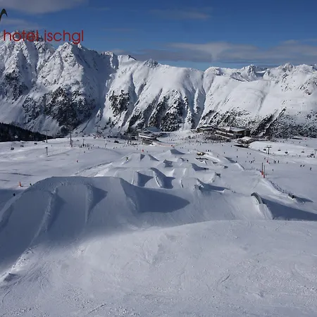 Hotel Ischgl ホテル