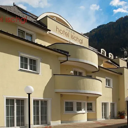 ホテル Hotel Ischgl イシュグル