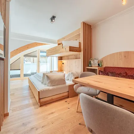 Hotel Ischgl ホテル