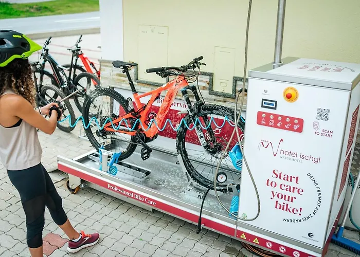 Hotel Ischgl Szálloda 4*